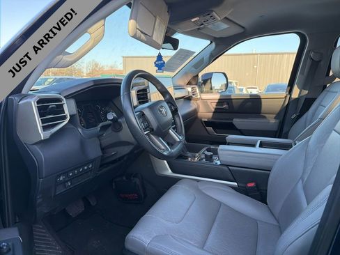 Used 2022 Toyota Tundra Limited image 10