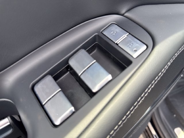 New 2027 Lincoln Navigator Reserve w/ Jet Appearance Package AWD/4WD image 23