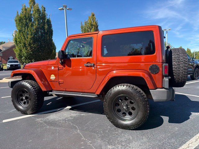 Used 2014 Jeep Wrangler Sahara w/ Connectivity Group AWD/4WD image 8