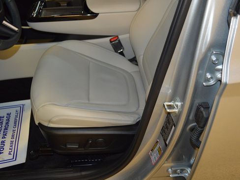 Used 2026 Hyundai Tucson Limited AWD/4WD image 15