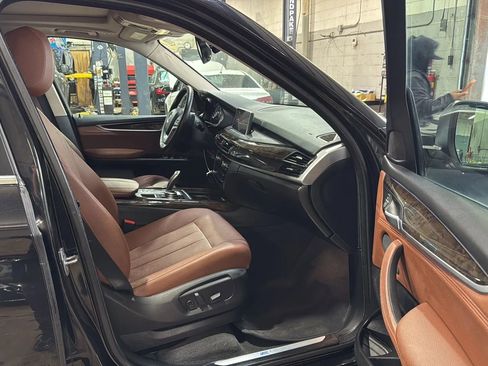 Used 2016 BMW X5 xDrive40e image 24