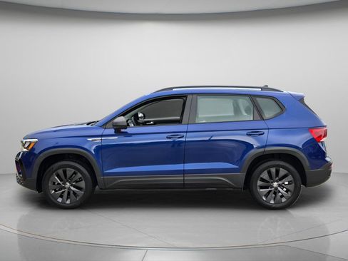 Certified 2023 Volkswagen Taos S FWD image 3