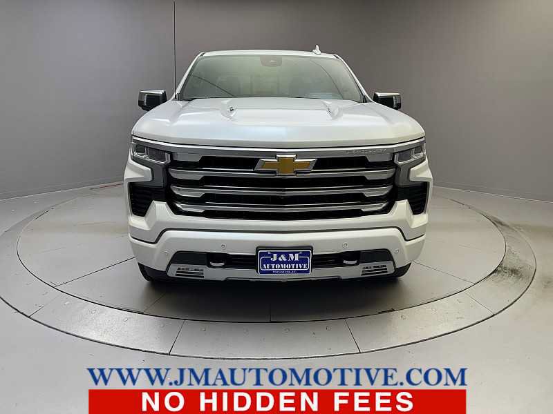 Used 2023 Chevrolet Silverado 1500 High Country w/ High Country Premium Package AWD/4WD image 8