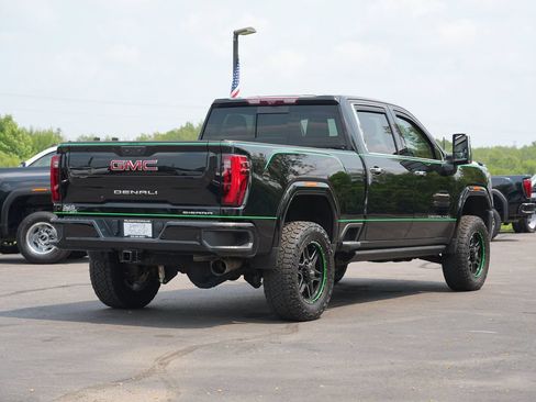Used 2024 GMC Sierra 2500 Denali w/ Denali Reserve Package AWD/4WD image 3