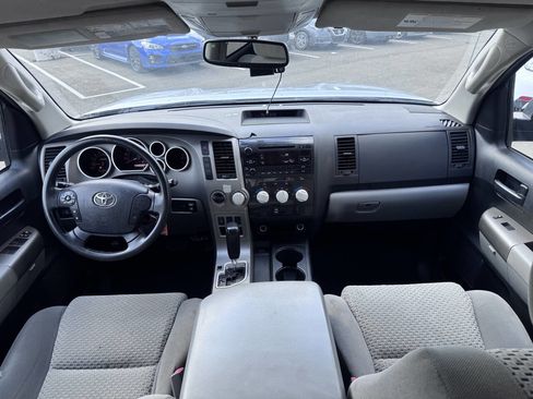 Used 2012 Toyota Tundra 4x4 Double Cab w/ SR5 Pkg image 19