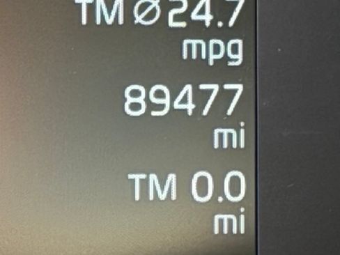 Used 2019 Volvo S60 T5 Momentum w/ Premium Package FWD image 25