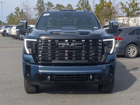 New 2026 GMC Sierra 2500 Denali Ultimate image 12