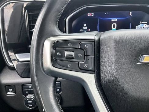 Used 2024 Chevrolet Silverado 3500 LT w/ Convenience Package image 12