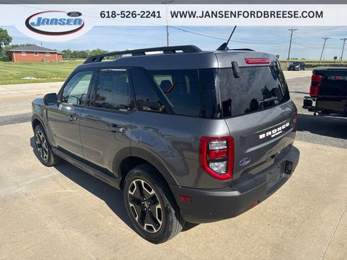 Used 2023 Ford Bronco Sport Outer Banks w/ Tech Package AWD/4WD image 3