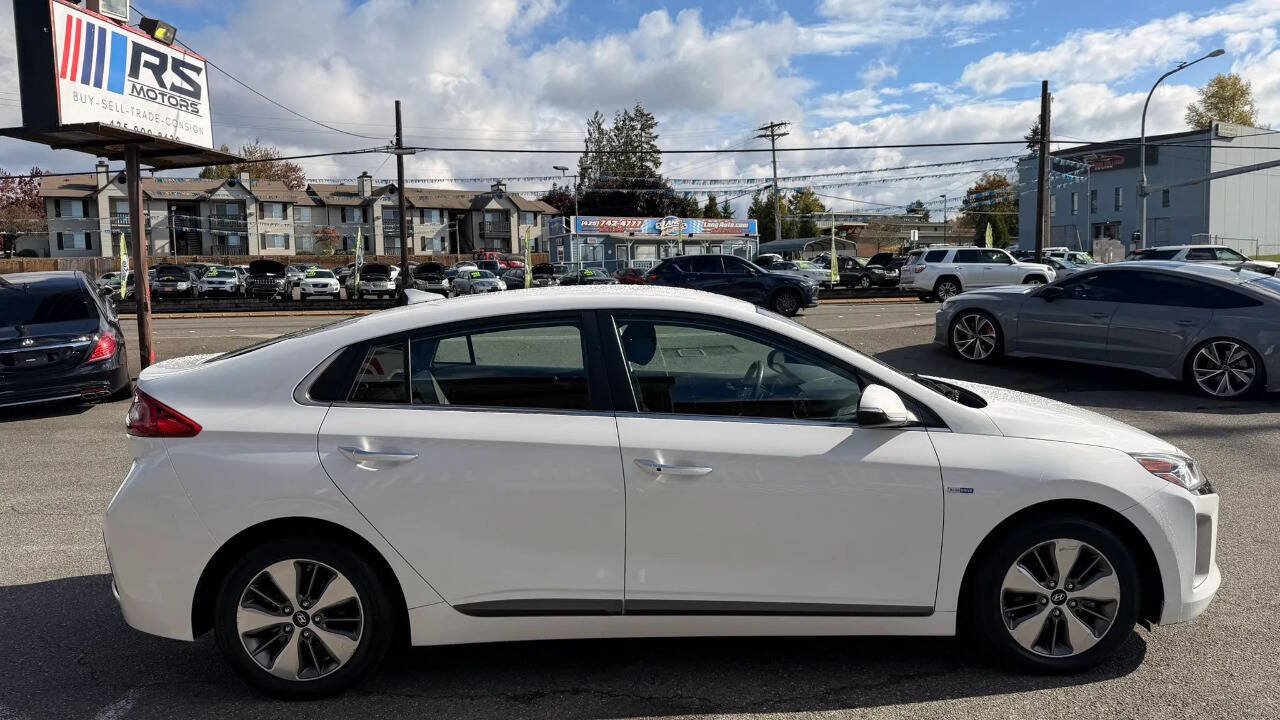 Used 2019 Hyundai Ioniq Limited FWD image 6