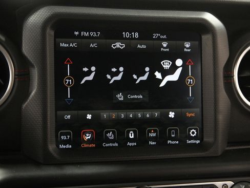 Used 2020 Jeep Gladiator Rubicon image 10