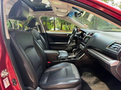 Used 2015 Subaru Legacy 3.6R Limited AWD/4WD image 10