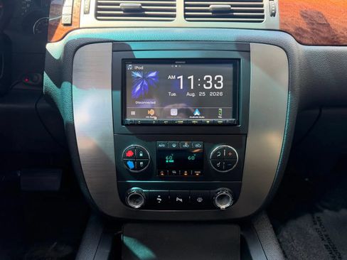 Used 2007 GMC Sierra 2500 SLT w/ Convenience Package AWD/4WD image 19