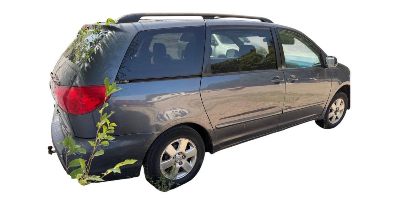 Used 2006 Toyota Sienna XLE FWD image 5