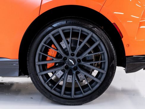 Used 2025 Aston Martin DBX 707 image 42