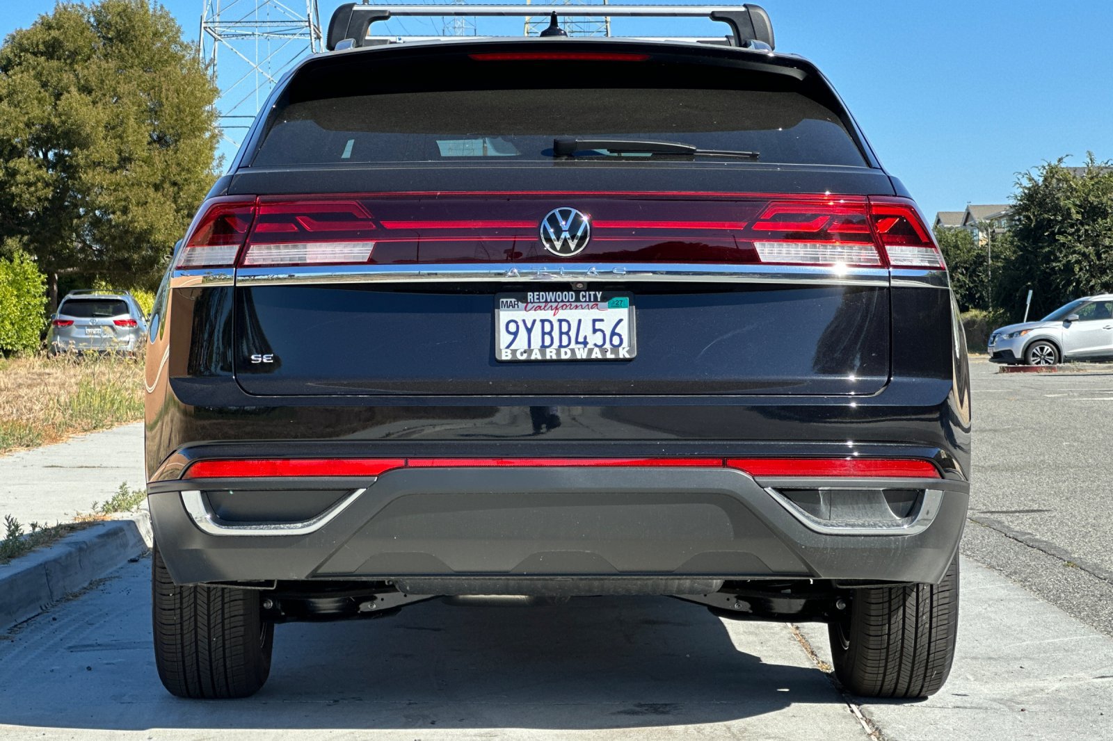 Used 2026 Volkswagen Atlas Cross Sport SE FWD image 5