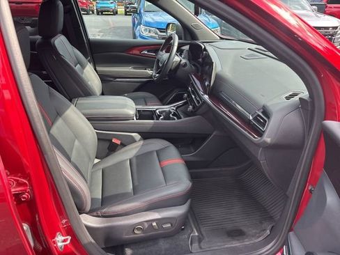 Used 2024 Chevrolet Traverse RS w/ LPO, Floor Liner Package image 21