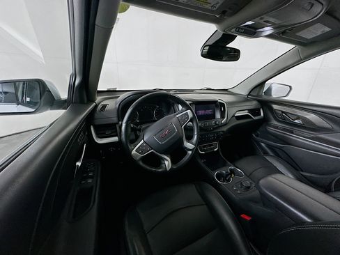 Used 2023 GMC Terrain SLT image 18