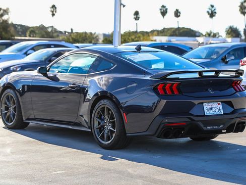 Used 2025 Ford Mustang Dark Horse image 5