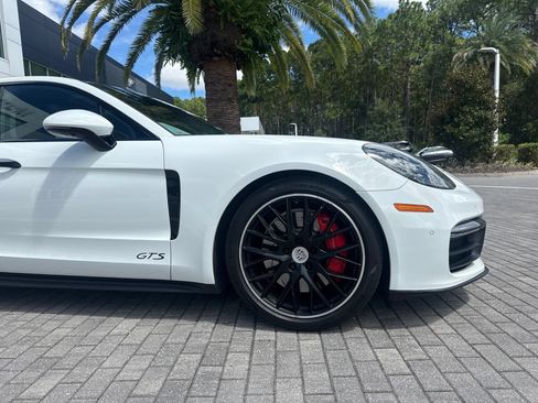 Used 2019 Porsche Panamera GTS AWD/4WD image 6