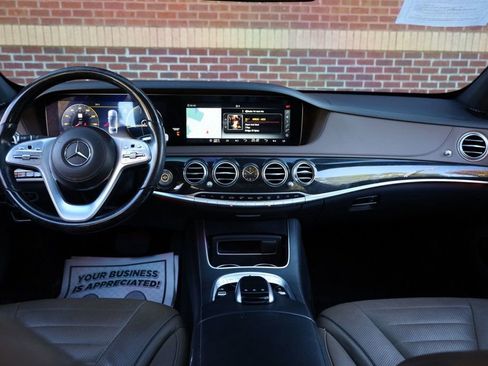 Used 2018 Mercedes-Benz S 560 S 560 4MATIC Sedan image 35