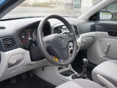 Used 2008 Hyundai Accent GS image 6