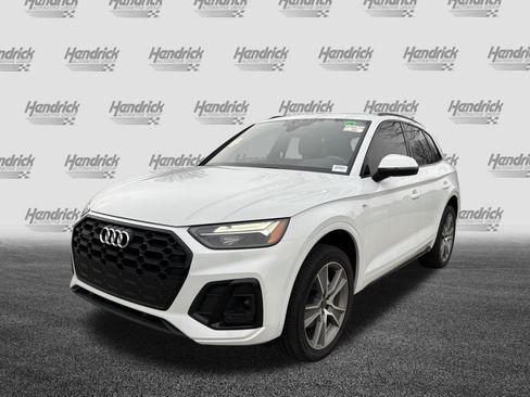 Used 2025 Audi Q5 2.0T Premium image 5