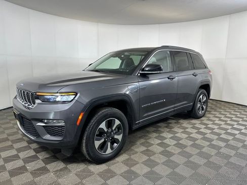 Used 2022 Jeep Grand Cherokee Limited 4xe image 7