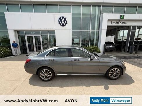 Used 2017 Mercedes-Benz C 300 4MATIC Sedan image 5