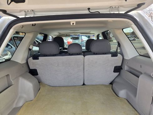 Used 2009 Ford Escape XLT image 21