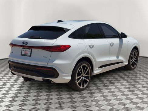 New 2026 Audi Q5 Prestige AWD/4WD image 9