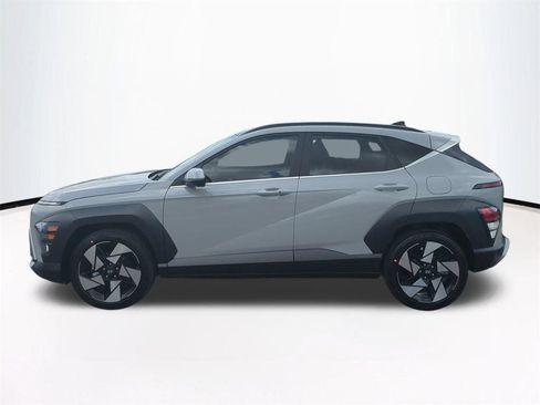 New 2026 Hyundai Kona Limited FWD image 8