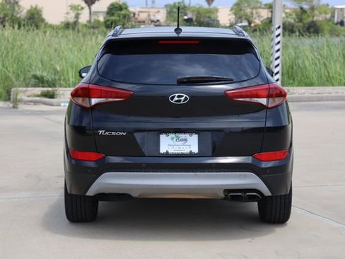 Used 2017 Hyundai Tucson Value w/ Cargo Package FWD image 7