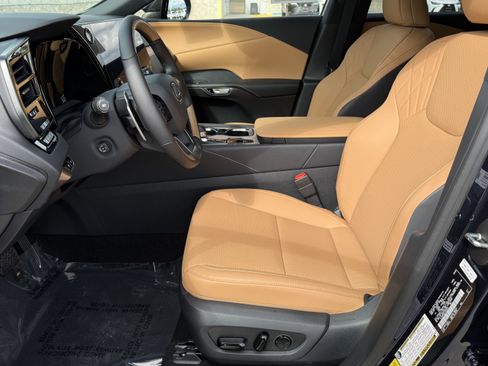 Certified 2026 Lexus RX 350 Premium FWD image 17