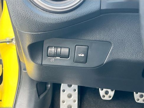 Used 2017 Subaru BRZ Series.Yellow image 10