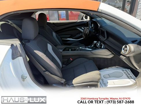 Used 2020 Chevrolet Camaro LT RWD image 12