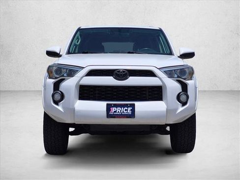 Used 2015 Toyota 4Runner SR5 RWD image 2