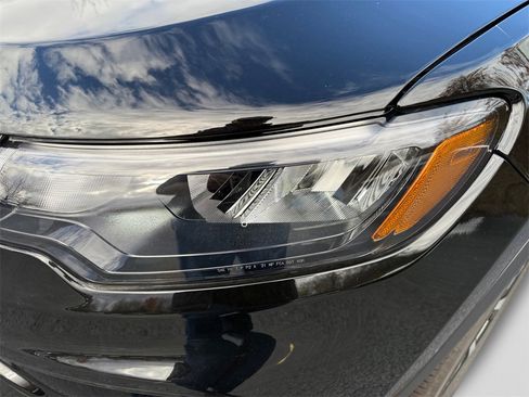 New 2025 Jeep Compass Limited image 22