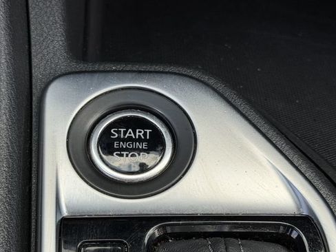 Certified 2025 Nissan Sentra SV FWD image 16
