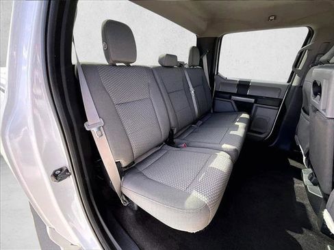 Used 2016 Ford F150 XLT image 28