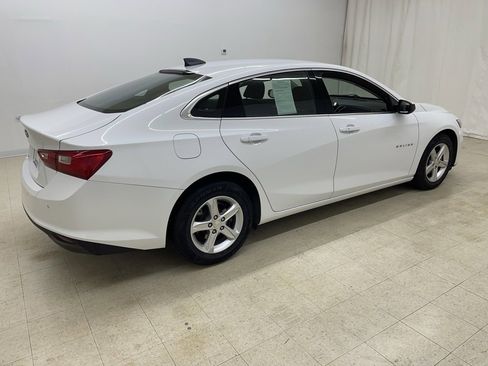 Used 2022 Chevrolet Malibu LS w/ Driver Confidence Package II image 5