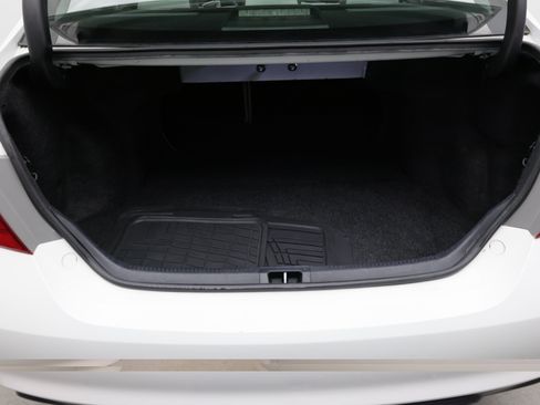 Used 2017 Toyota Camry SE FWD image 27