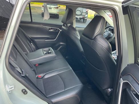 Used 2020 Toyota RAV4 Adventure w/ Convenience Package AWD/4WD image 11