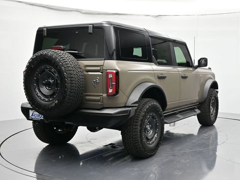 New 2025 Ford Bronco Badlands w/ Sasquatch Package image 6