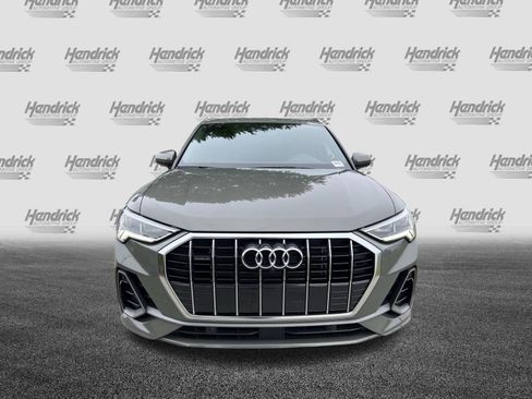 Used 2023 Audi Q3 2.0T Premium Plus w/ Premium Plus Package AWD/4WD image 3