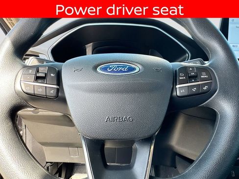 Used 2020 Ford Escape SE image 10