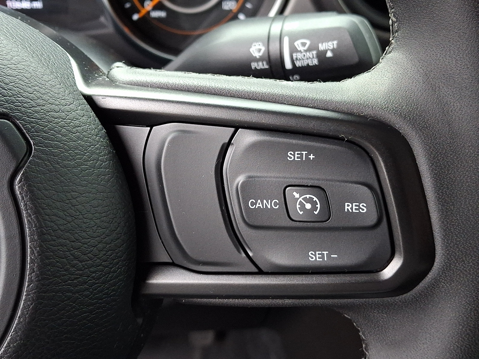 Certified 2023 Jeep Gladiator Sport AWD/4WD image 22