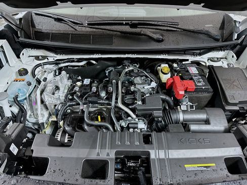 New 2026 Nissan Kicks SR w/ SR Premium Package image 8