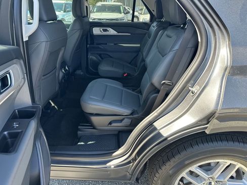 New 2026 Ford Explorer Active w/ Active Comfort Package image 51