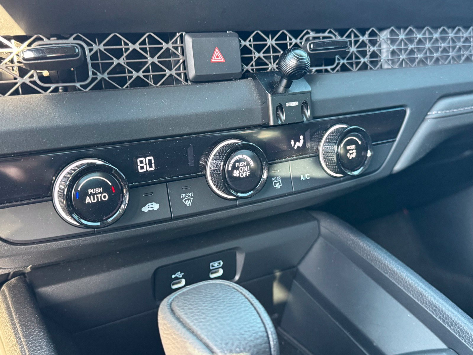 Used 2025 Honda Accord LX image 19